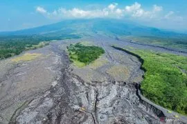 Penyiagaan Tim Reaksi Cepat antisipasi lahar hujan Semeru
