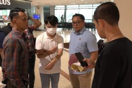 Polisi tangkap pelaku pemaksa siswa sujud dan menggoggong