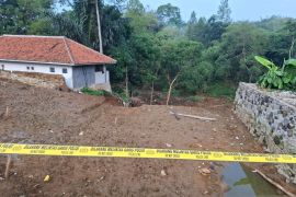 Polres Sukabumi Kota ungkap kronologis empat santri meninggal tertimpa tanggul roboh