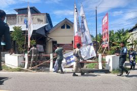 Panwaslih Abdya tertibkan alat peraga kampanye