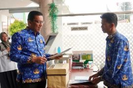 Pj Wali Kota Padang Panjang minta sinergitas lintas OPD turunkan angka kemiskinan