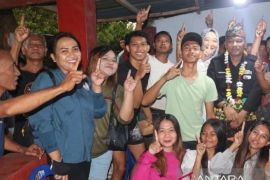 AQUR janjikan wifi gratis dan bantuan UMKM di Mataram