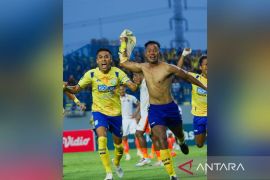 Gol tunggal Joko Supriyanto menangkan Gresik United atas Persibo