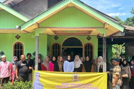 Halida jaring aspirasi soal drainase hingga UMKM saat reses di Balangan