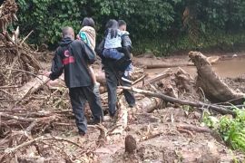 Pjs Bupati Pasaman himbau warga waspada melintasi kawasan rawan longsor dan banjir