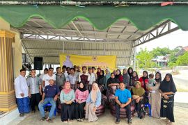 Warga Desa Baruh Bahinu Luar ikuti reses anggota DPRD Kalsel