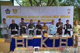 Kotabaru customs destroys nearly Rp1 billion illegal excisable goods
