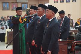 Ketua DPRK Abdya dilantik, ini kata Pj Bupati Sunawardi