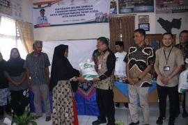 Pj Wako Payakumbuh serahkan bantuan CBP untuk 7.647 KK