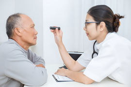 Dokter: katarak tidak bisa hilang hanya pakai obat tetes mata