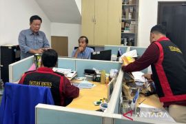 Kejati Kaltim geledah PT JMB  cari bukti korupsi lahan transmigrasi