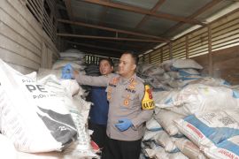 Polres HSS Kalsel bongkar penyelewengan 29,4 ton pupuk bersubsidi