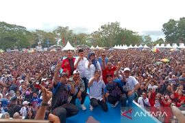 Menghindari bayang-bayang 'powerful' apabila DPRD memilih kepala daerah