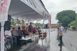 Ketua Bawaslu Pangkalpinang ingatkan pengawas TPS jaga integritas dan netralitas