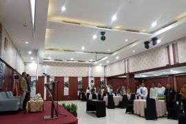 Kades dan lurah di Belitung tandatangani ikrar netralitas Pilkada 2024