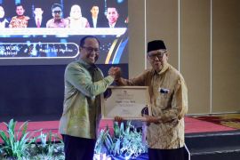 Babel berikan penghargaan bagi insan pendidikan berdedikasi