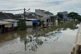 Atasi banjir di Periuk Tangerang, DPUPR aktifkan 15 pompa