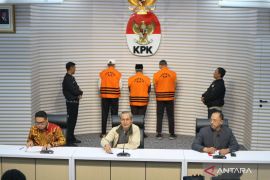 KPK sita uang tunai Rp7 miliar dalam kasus Gubernur Bengkulu Rohidin Mersyah