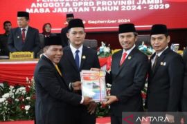 Anggota DPRD Provinsi Jambi 2024-2029 Resmi Dilantik
