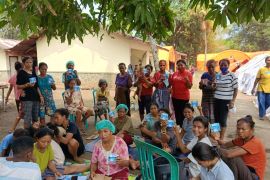 Wifi dan telpon gratis hingga keperluan pengungsi, bentuk dukungan Telkomsel bagi korban Lewotobi