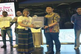 UMKM Binaan PLN NTT raih penghargaan dalam ajang Bazar Pesona Timur Indonesia di Jakarta