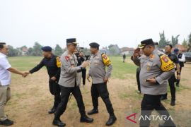 Kapolda Jatim tinjau kesiapan pilkada di Pamekasan