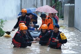 Polda Sumut kerahkan personel bantu  warga terdampak banjir di Medan