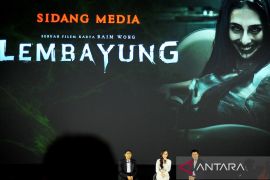 Baim Wong ungkap tantangan sutradarai film horor Lembayung