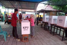 Tahapan pungut hitung Pilkada 2024 di Mataram berjalan aman