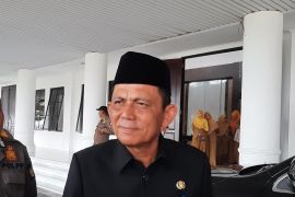 Gubernur Kepri harapkan kenaikan gaji guru pacu semangat cetak SDM andal