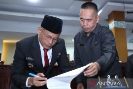 Sidang Paripurna DPRD Pontianak setujui RAPBD 2025 Rp2,19 triliun