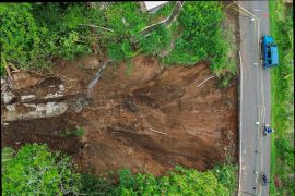 Dampak banjir dan longsor di Kabupaten Malang