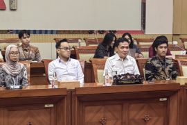 House to evaluate firearms procedure by police personnel