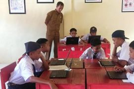 Guru wilayah pedalaman di Aceh apresiasi Presiden Prabowo