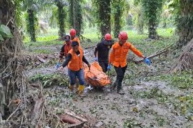 Tim SAR kembali temukan  korban bencana longsor di Desa Sembahe