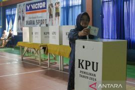 Pj Wali Kota tinjau PSU di TPS 5 Kendari