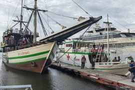 RS Apung siap layani kebutuhan kesehatan warga pesisir Kutim