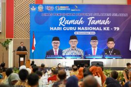 Sekda Sulsel apresiasi peran guru membangun generasi muda