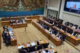 DPR RI minta ANTARA, TVRI, dan RRI tak berkompetisi dengan media swasta