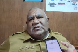 Pemkot Jayapura minta pedagang tak naikkan harga barang jelang Natal