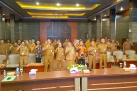 Tabalong collaborates with BSSN to socialize information security management