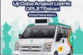 Ada oplet listrik angkut penumpang ke halte di Pekanbaru
