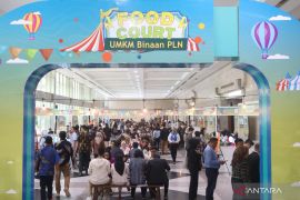 Kuliner UMKM binaan PLN Laris Manis di "Electricity Connect 2024"