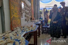Warga Pangkalpinang antusias datangi pameran kerajinan disabilitas
