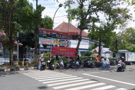 Bupati Rembang diminta indahkan Permendagri agar tak memutasi jabatan