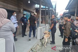 BNNP Kaltim geledah rumah terduga pengendali narkotika di Balikpapan