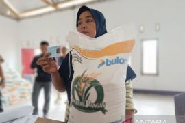 Bulog NTB pastikan distribusi bantuan pangan lancar hingga wilayah terpencil