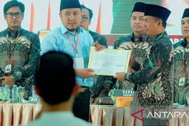 KPU tetapkan pasangan "Kharisma" raih suara terbanyak Pilkada Pamekasan