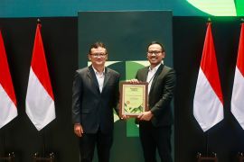 From herbs to mangroves: Eco-guardians plant seeds of sustainability