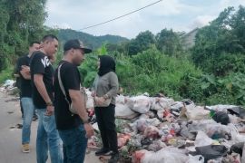 DPRD minta Pemkot Singkawang tambah TPS dan tenaga kebersihan